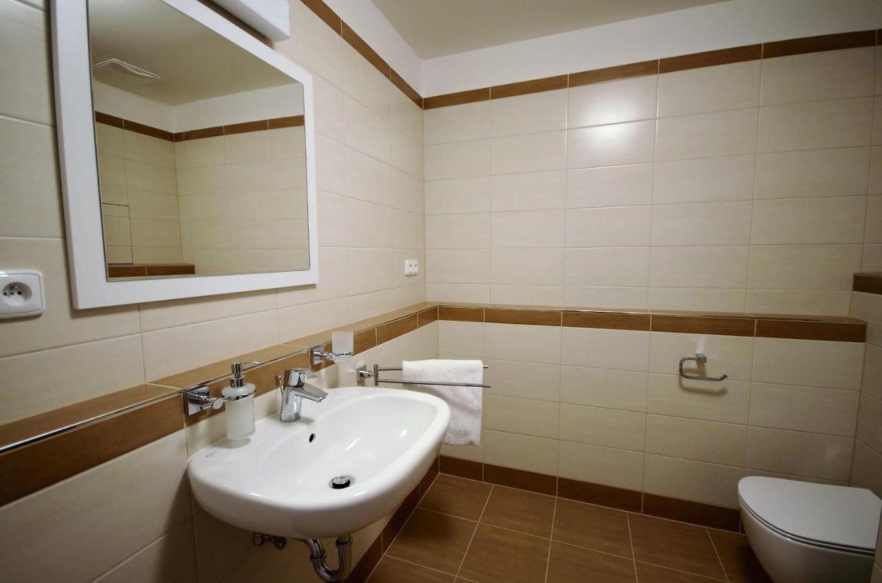 Apartmany Viva Třeboň Exteriör bild