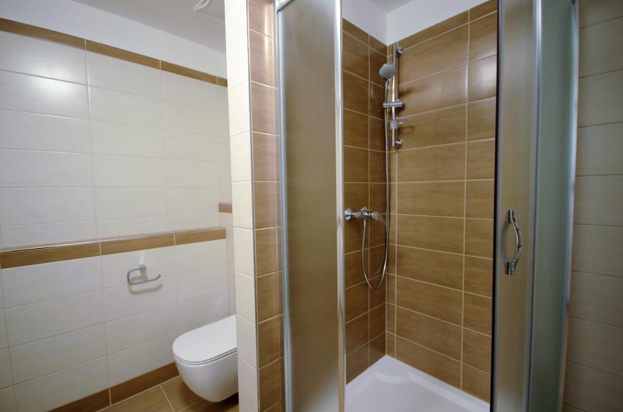 Apartmany Viva Třeboň Exteriör bild