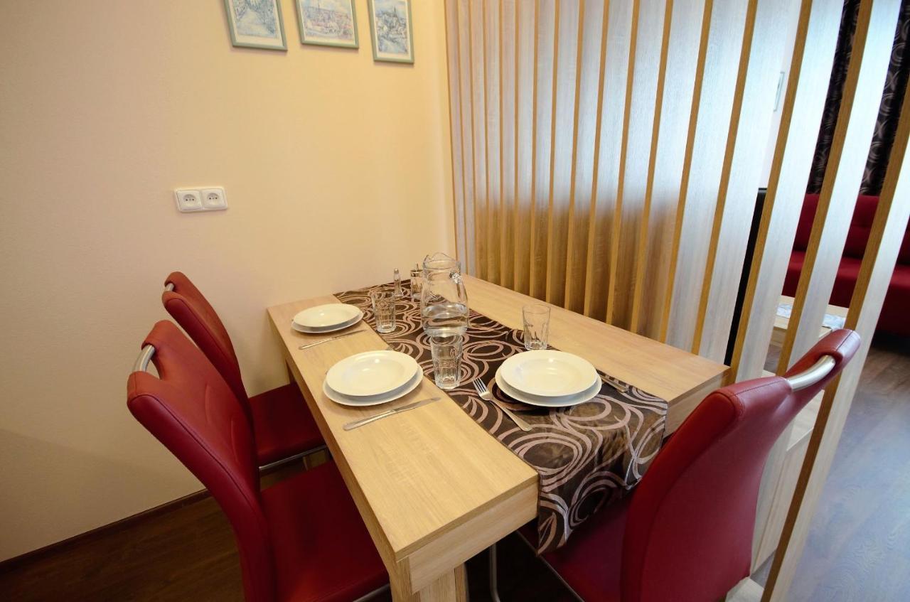 Apartmany Viva Třeboň Exteriör bild