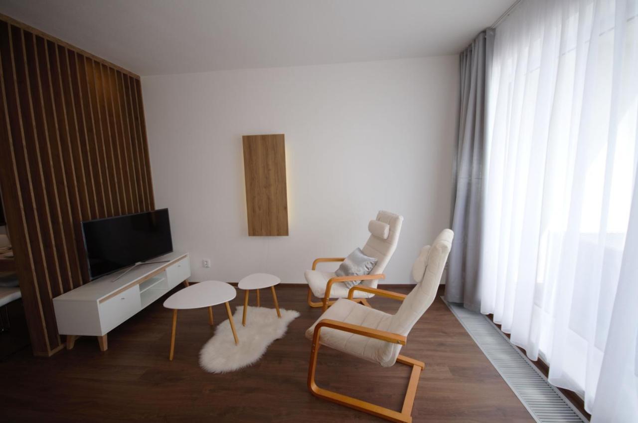 Apartmany Viva Třeboň Exteriör bild