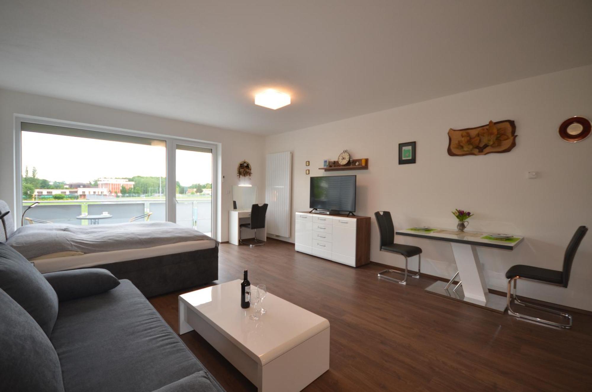 Apartmany Viva Třeboň Exteriör bild